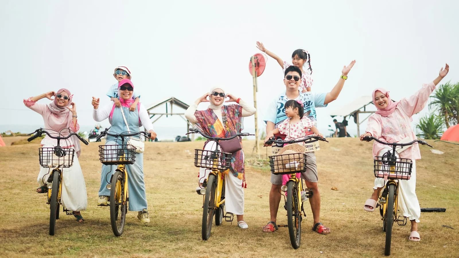 Sewa Sepeda Pantai Mandiri